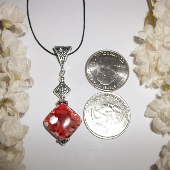 Red MOP Necklace Adjustable Length Beaded NWT 4803 - Picture 8 of 9